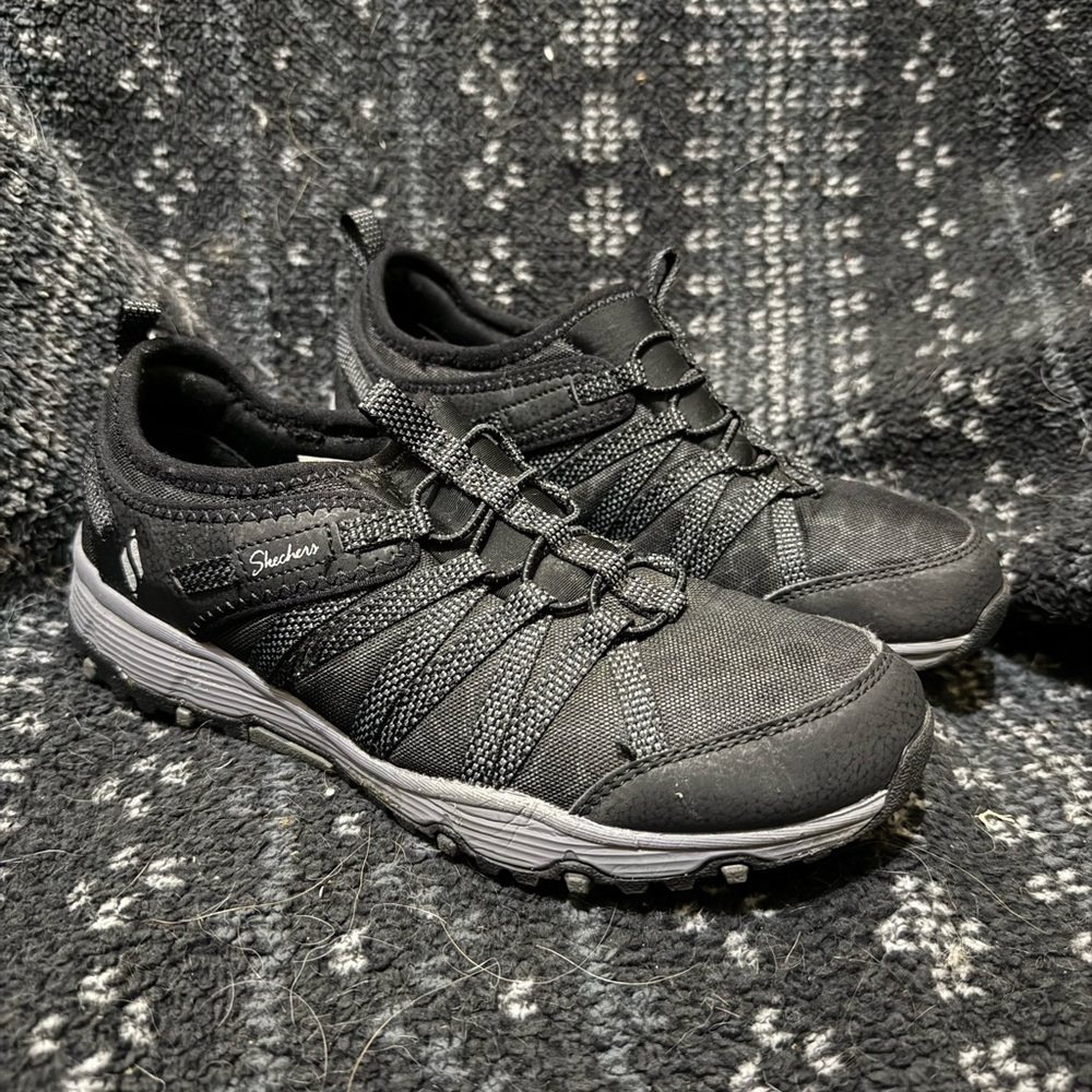 Skechers Women's Black and Gray Athletic Shoes
